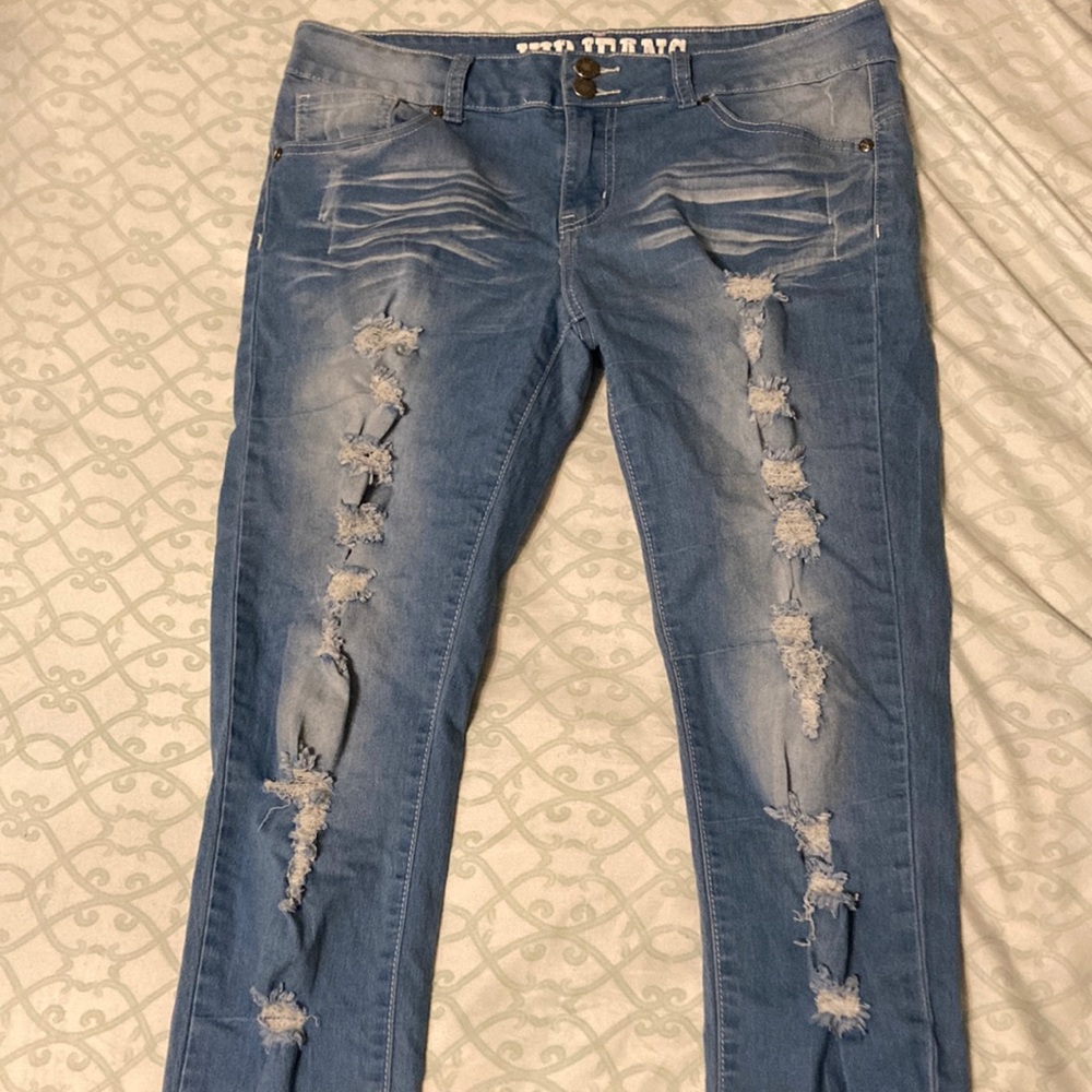 Ripped jeans